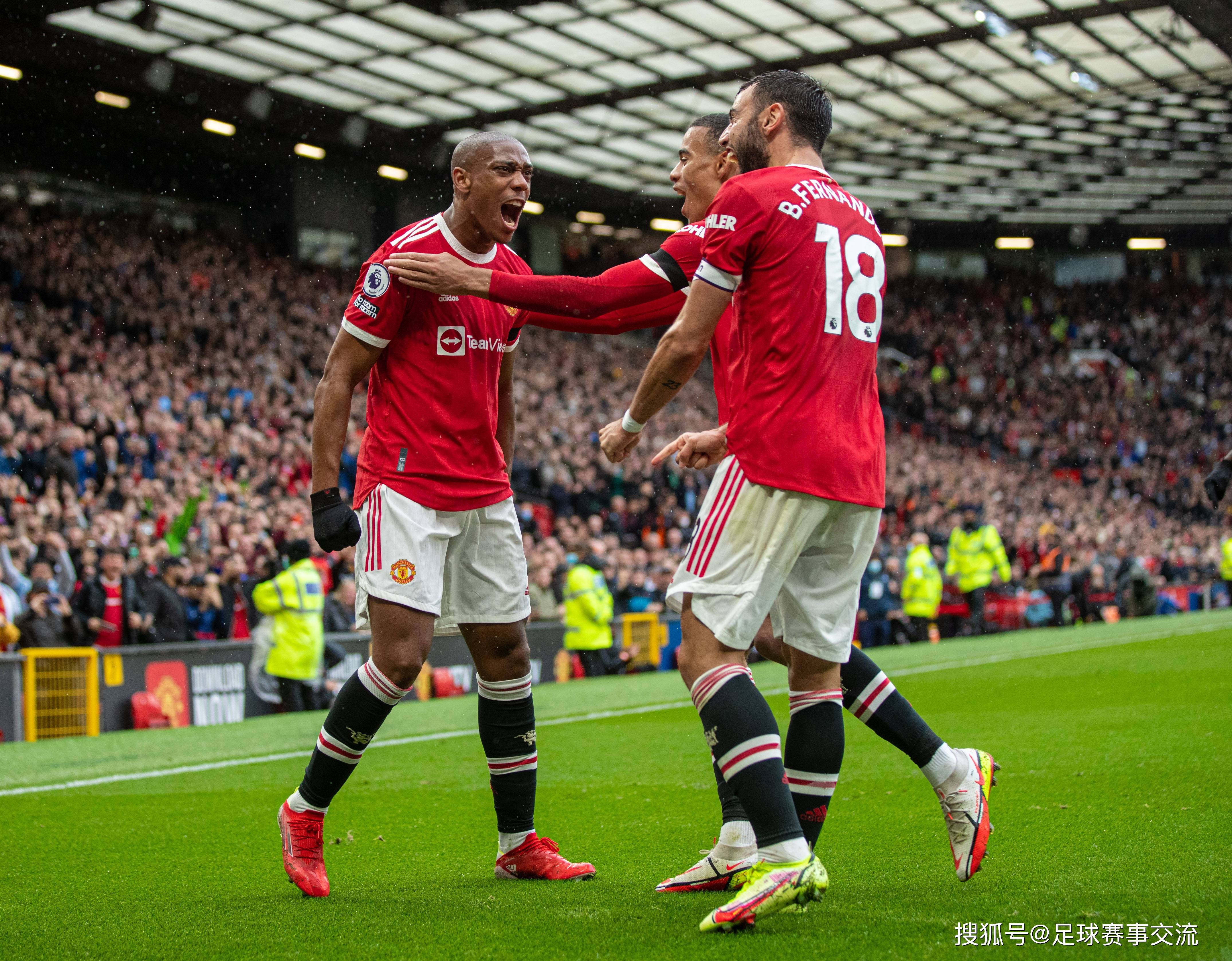 世俱杯冠军-曼联主场挑战伯恩茅斯，争夺胜利