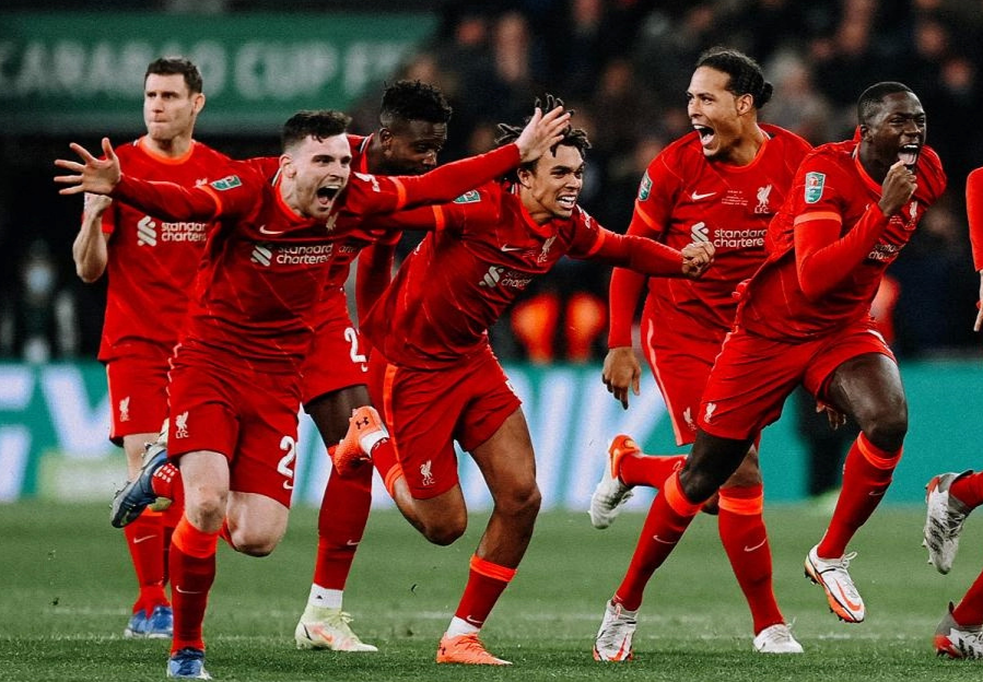 世俱杯改制-利物浦苦战取胜，保持领跑位置