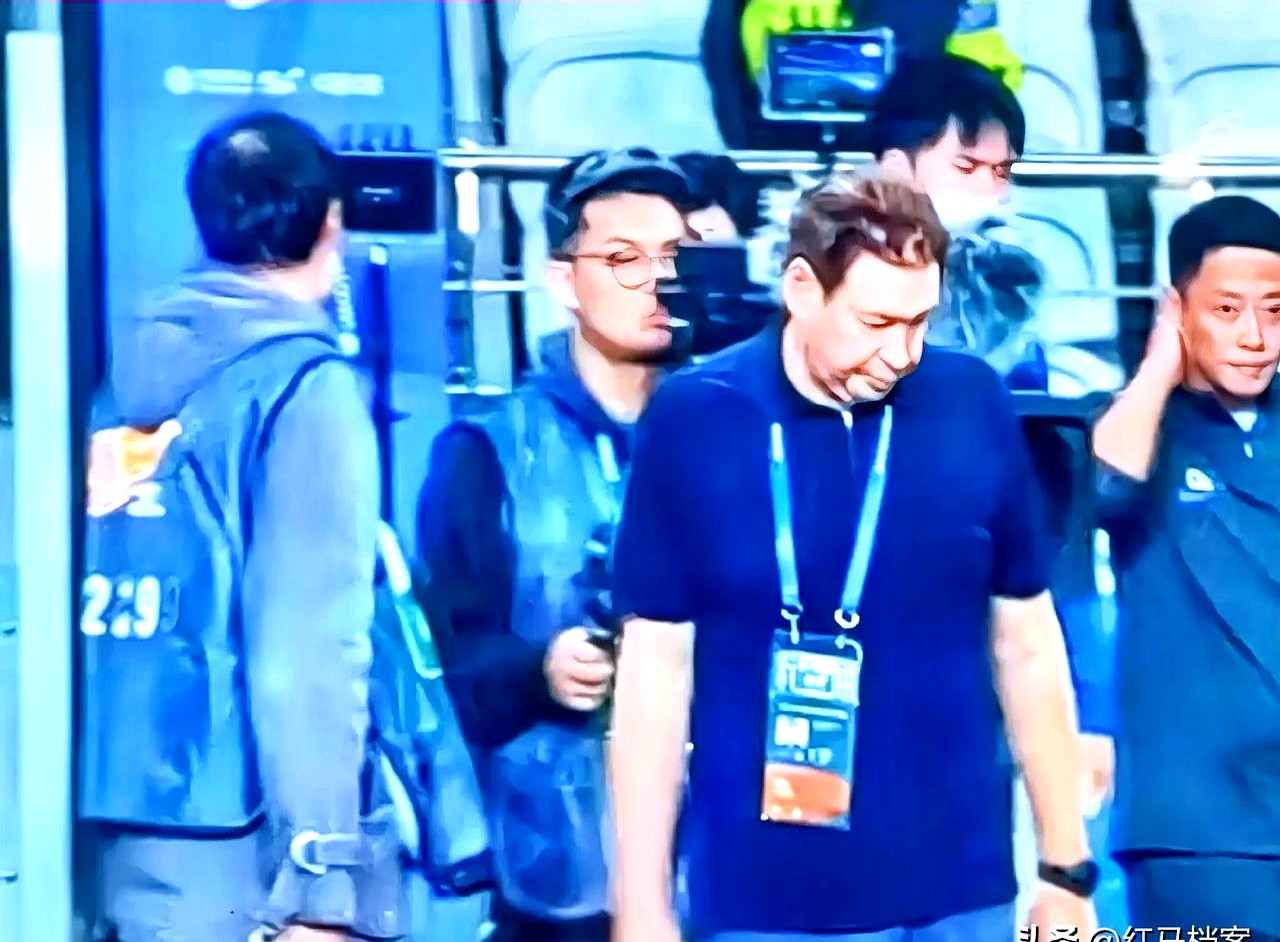 世俱杯奖金-上海申鑫球员集体伤停，赛季前景不乐观的简单介绍