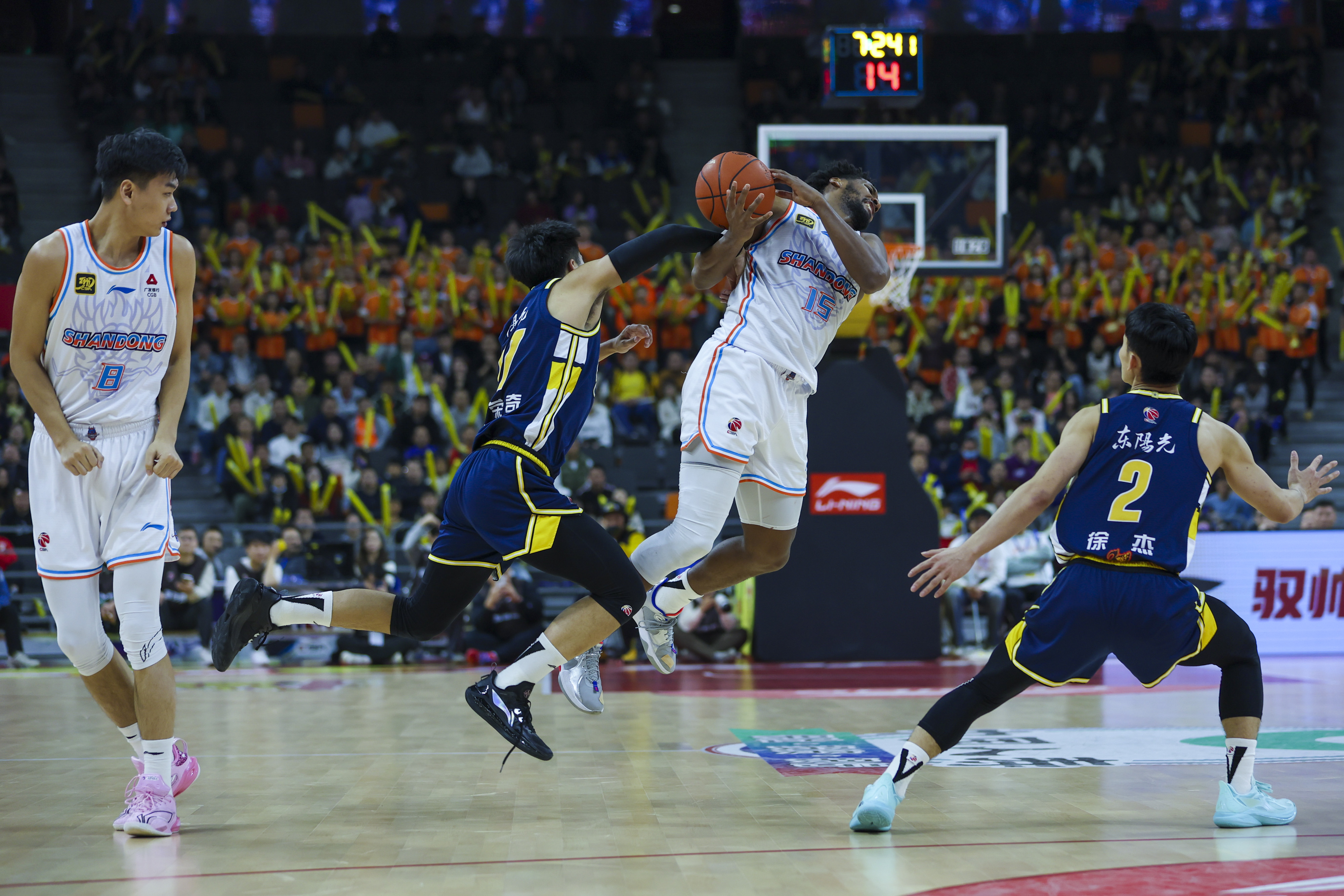 世俱杯分组-关于东亚篮球锦标赛吸引众多球迷，场场精彩纷呈的信息