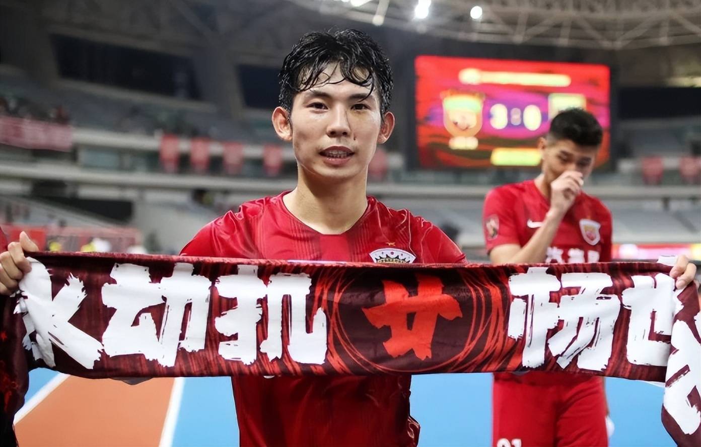 世俱杯赛程-包含上海上港联赛表现出色，球队信心十足的词条