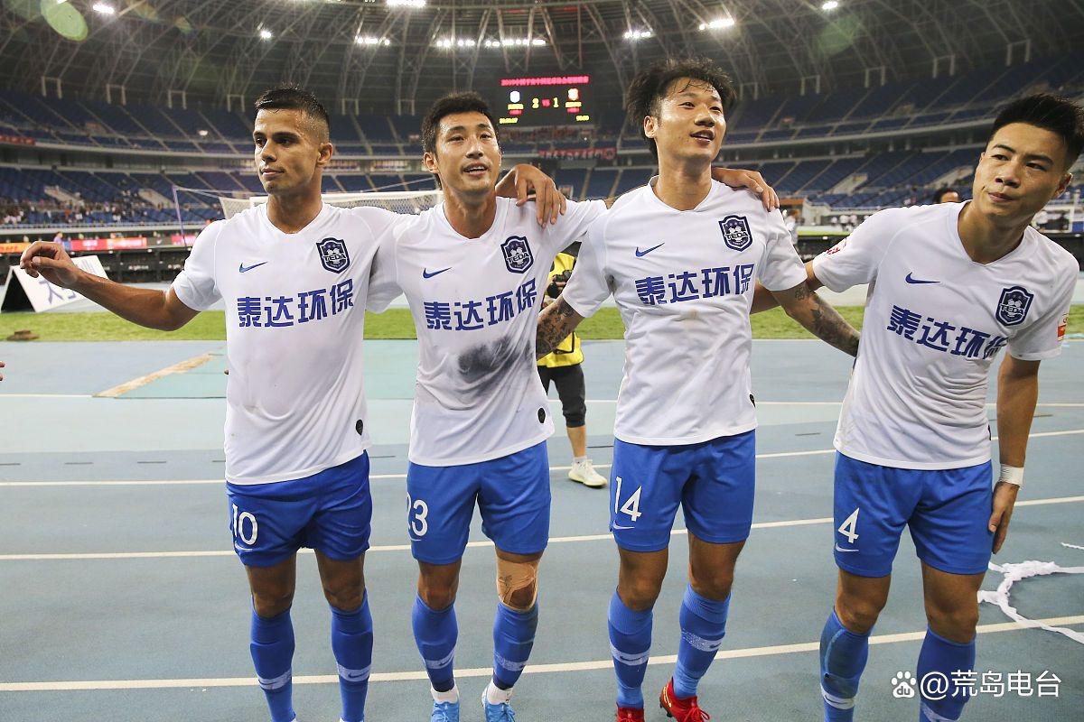 泰达主场不敌申花，连胜终结的简单介绍