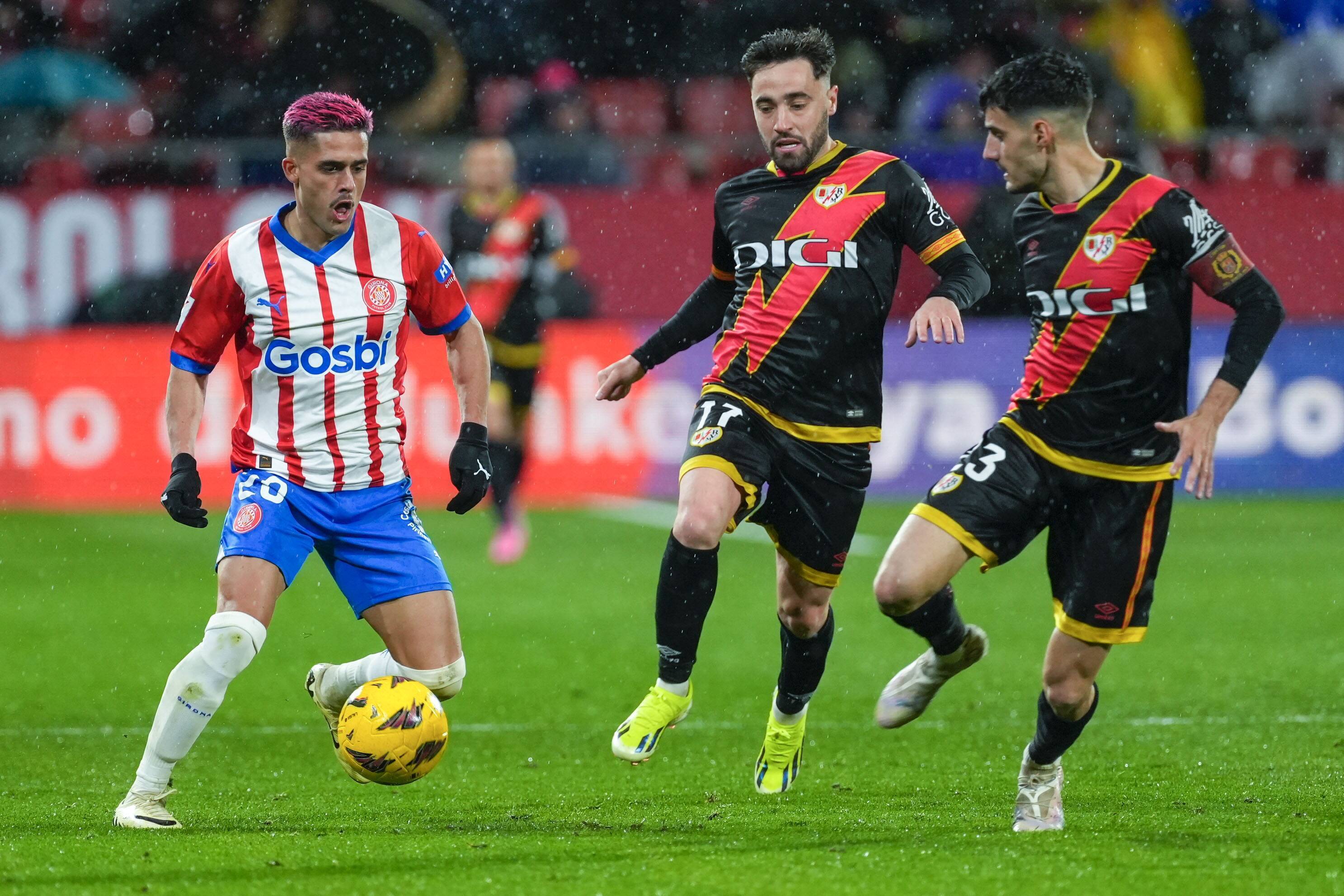 世俱杯决赛-赫罗纳客场一球小胜，赶超对手的简单介绍