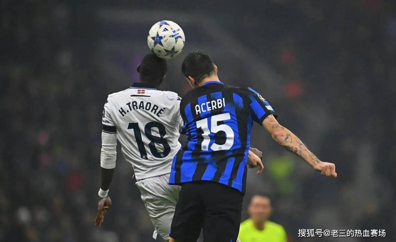 佛罗伦萨后防防守出色，多场零封比赛的简单介绍