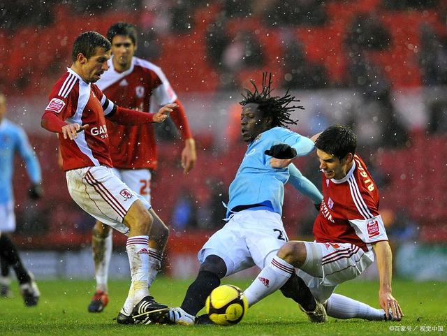 世俱杯冠军-巴恩斯利对阵米德尔斯堡：拼尽全力的简单介绍