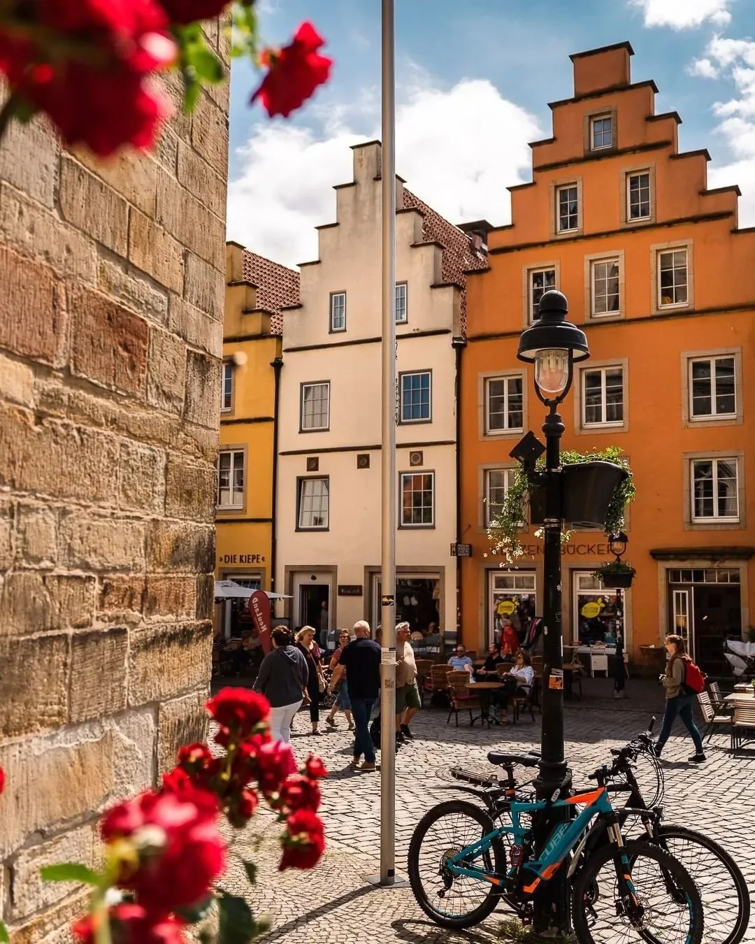 世俱杯奖金-VfL奥斯纳布吕克在场上展现实力的简单介绍