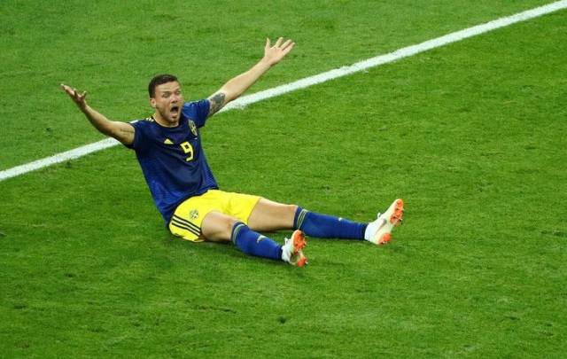 比肩巨星！瑞典新秀实现突破