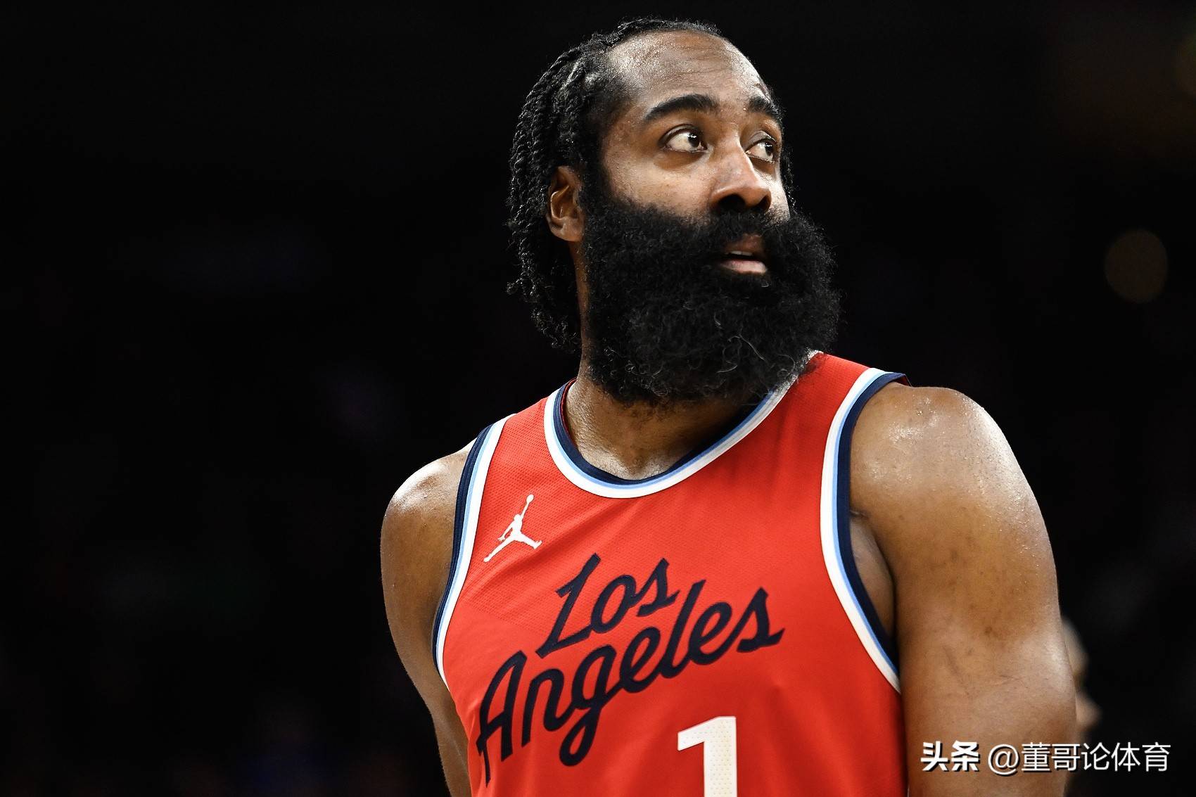 世俱杯冠军-欧洲老将斩获篮球比赛MVP，传奇仍在继续