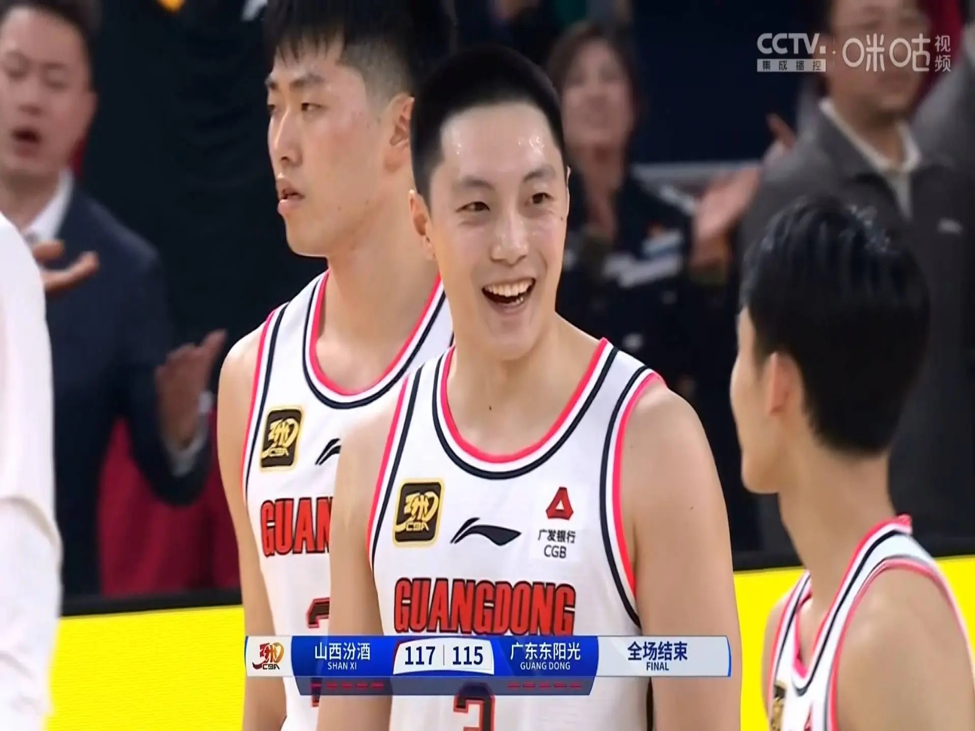 CBA比赛争议不断，裁判判罚成焦点的简单介绍