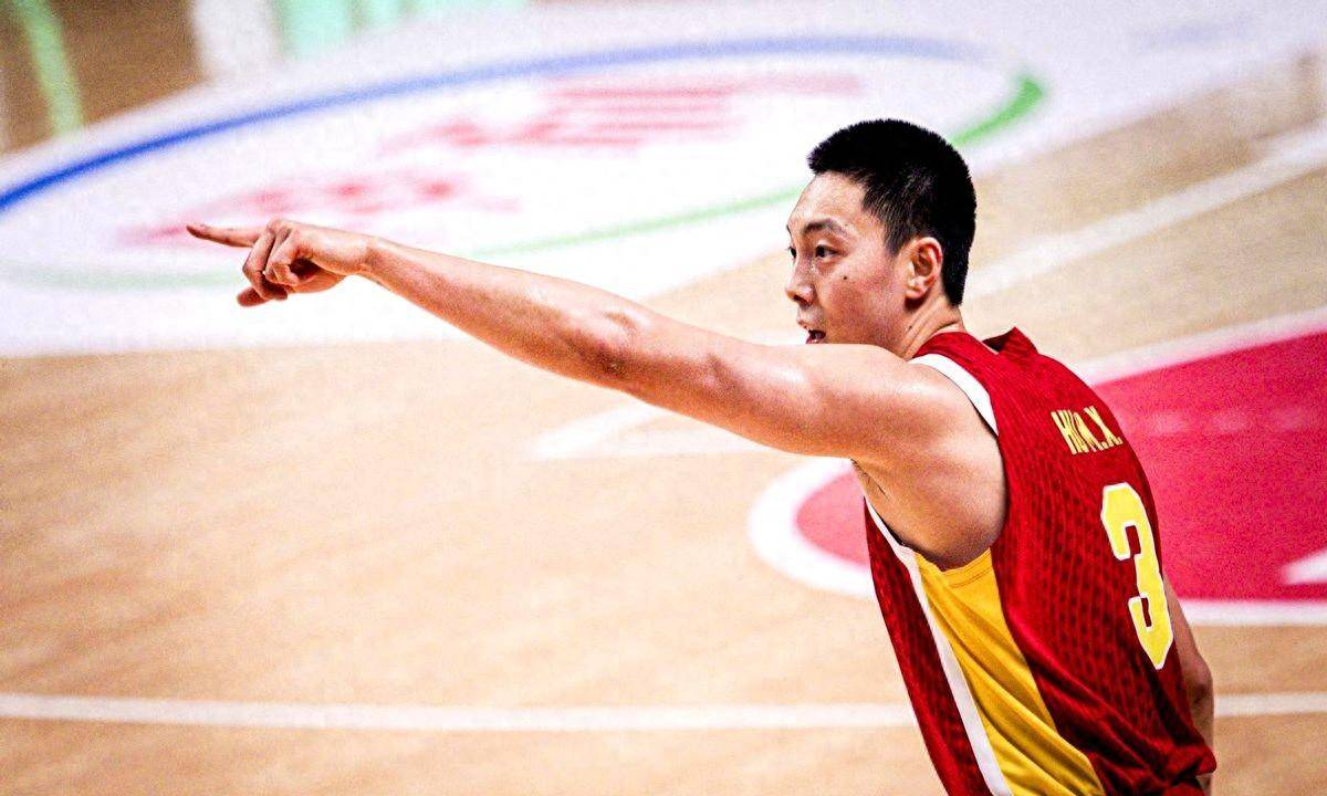 关于火热比赛中球队实力爆发，轻松获胜的信息