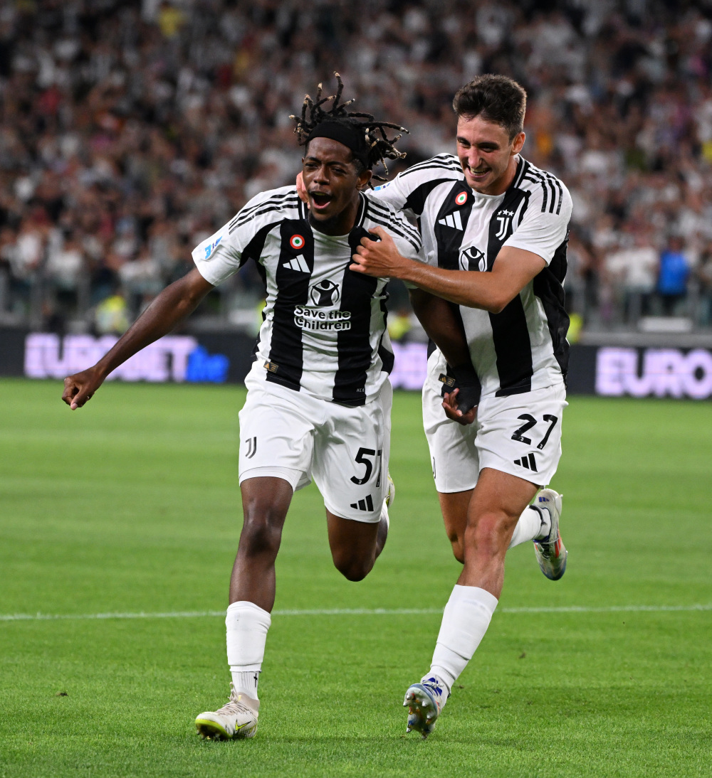 包含尤文图斯表现出色，-战胜AC米兰的词条