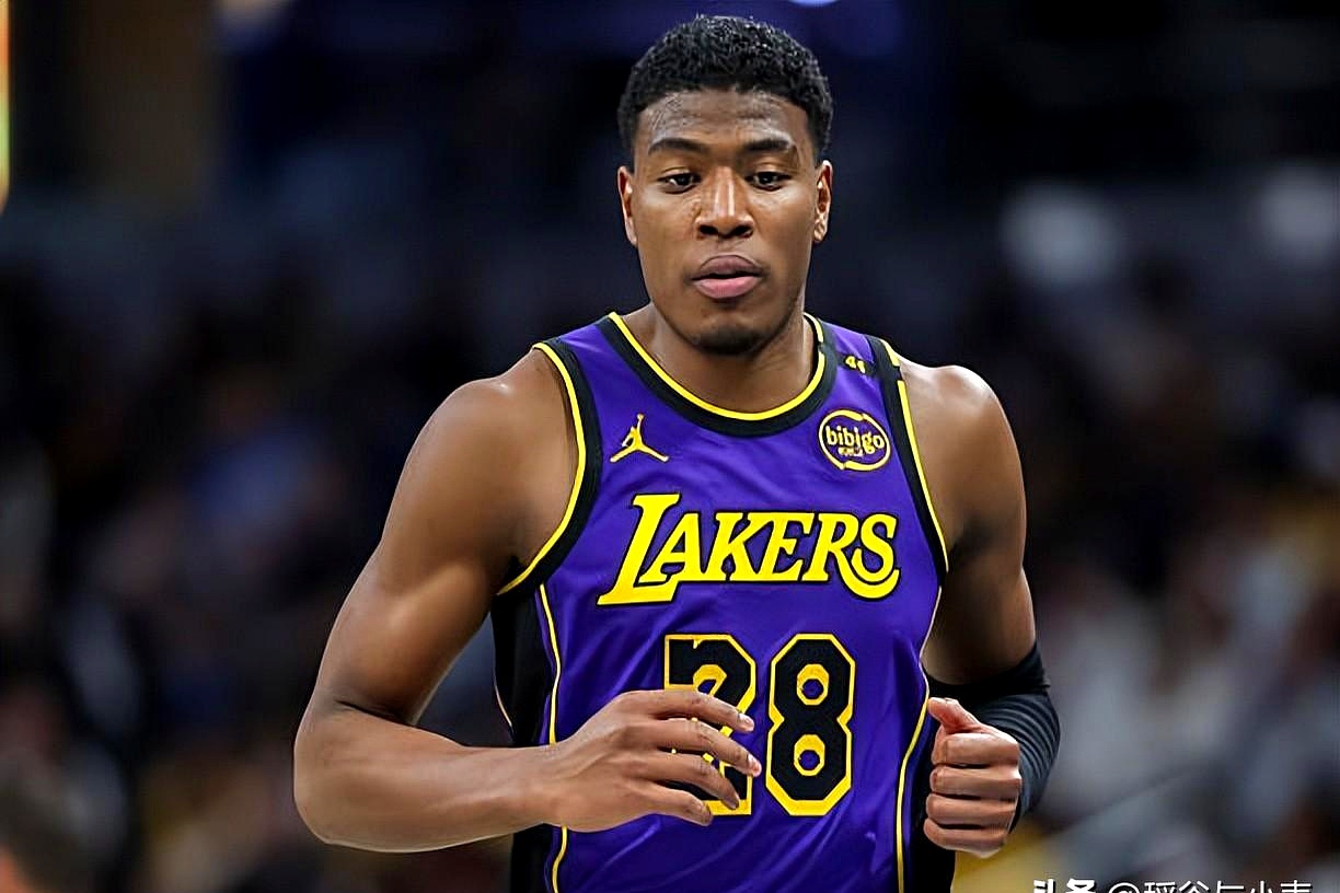 关于重要关键球员复出比赛，助球队取得胜利的信息