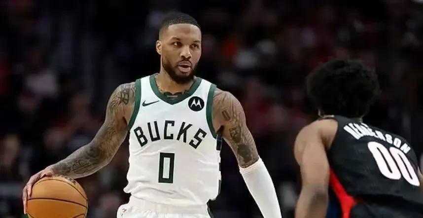 雄鹿客场大胜开拓者，字母哥砍下40+横扫对手的简单介绍