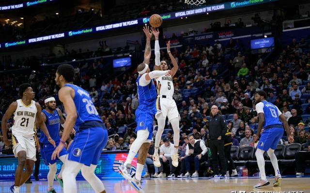 世俱杯时间-雄鹿队击败活塞队，保持东部前四位置