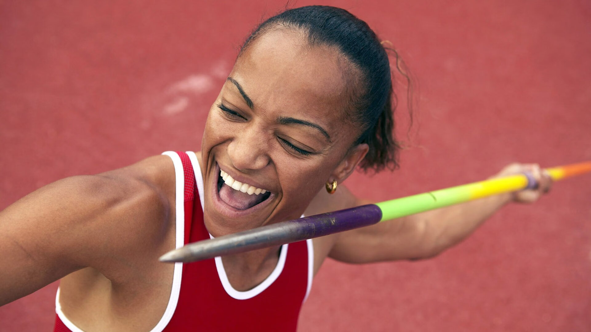 拉文化身钢铁荆棘，一夜间，他用防守改写比赛基因