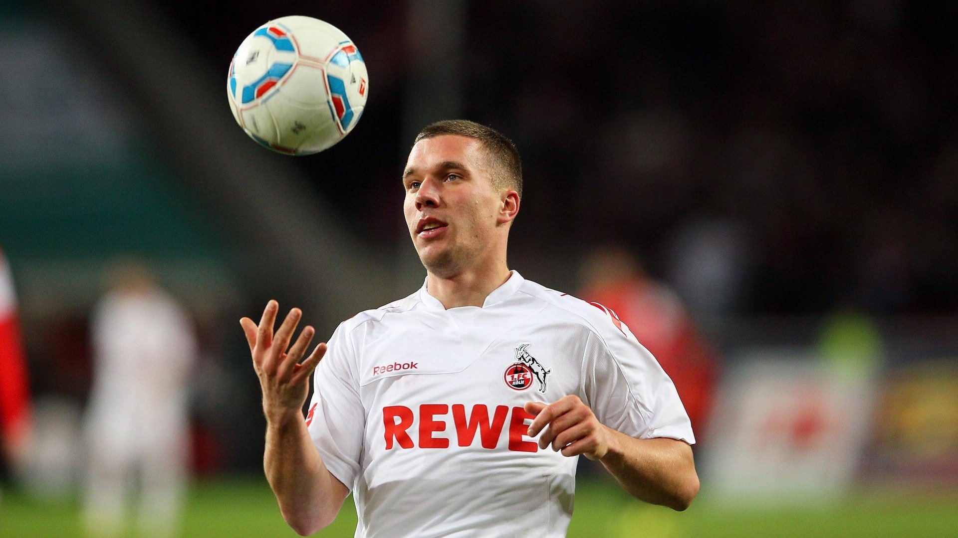 雪山下的稳与绿茵场的舵，当冒险家学会精密计算